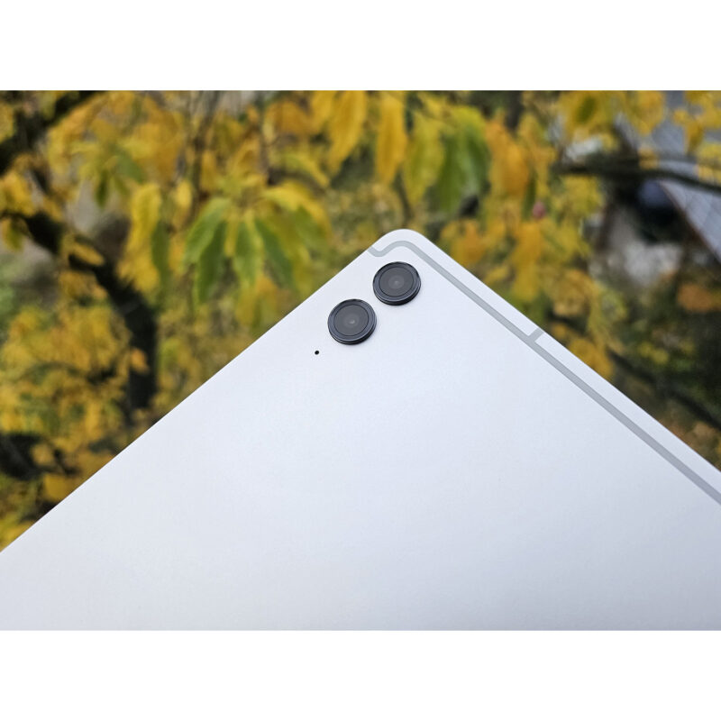 تبلت سامسونگ مدل Galaxy Tab S9 FE Plus 5G SM-X616B ظرفیت ۲۵۶ گیگابایت و رم ۱۲ گیگابایت به همراه شارژر